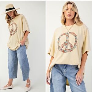 Easel MINERAL WASHED PEACE PRINT SELF DISTRESSED TOP